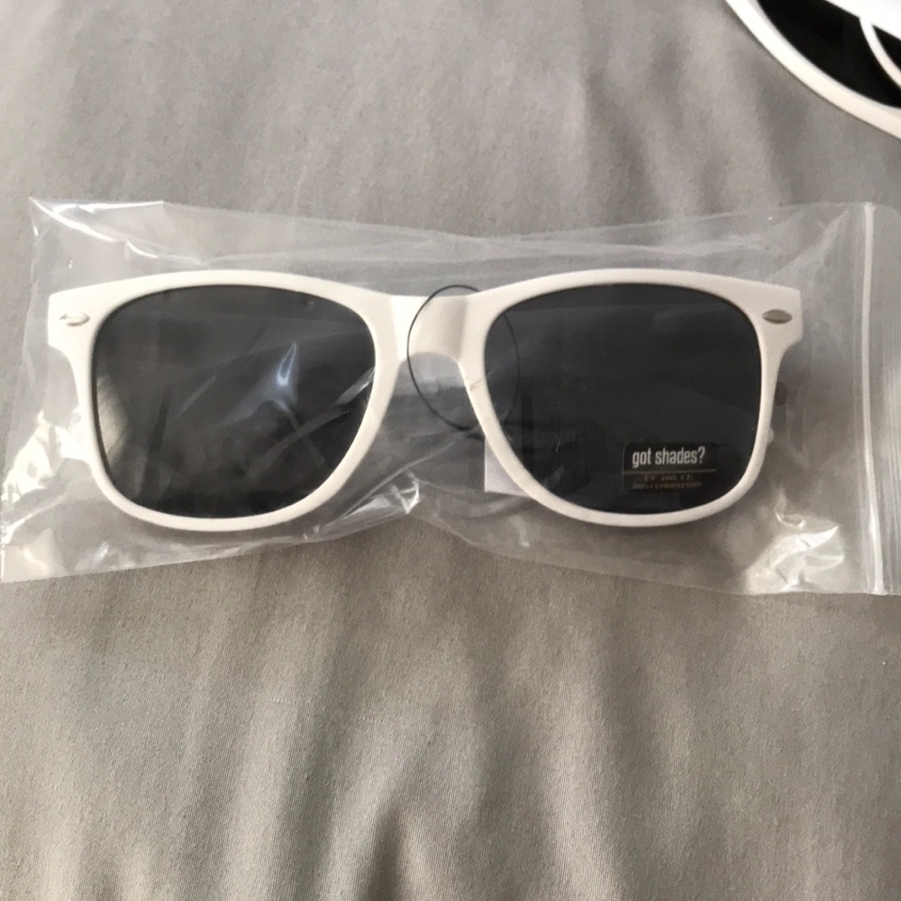 white sunglasses